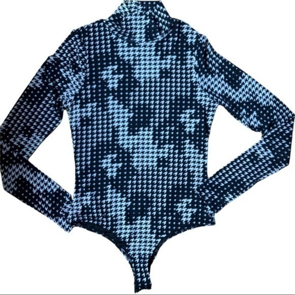 Ember size small body suit black and white geometric pattern, sheer with lining